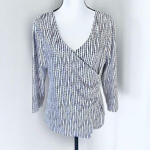 Habitat White  with Black Wrap Top V-Neck 3/4 Sleeve Size L